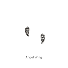 Carica l&#39;immagine nel visualizzatore di Gallery, Boxed Friendship Blossom Tree Earring Card Earrings Crumble and Core   
