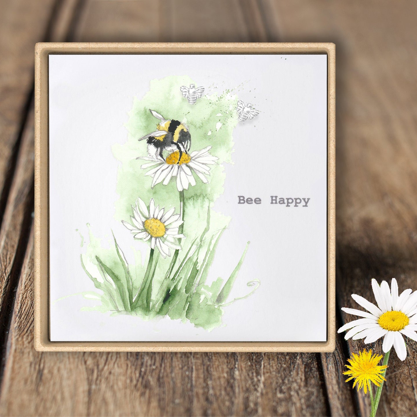 Tarjeta de aretes de cumpleaños Happ-Bee en caja