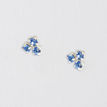 Carica l&#39;immagine nel visualizzatore di Gallery, Boxed New Mum Earring Card Earrings Crumble and Core   
