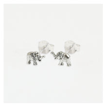 Carica l&#39;immagine nel visualizzatore di Gallery, Boxed Boho Elephant Earring Card Earrings Crumble and Core   
