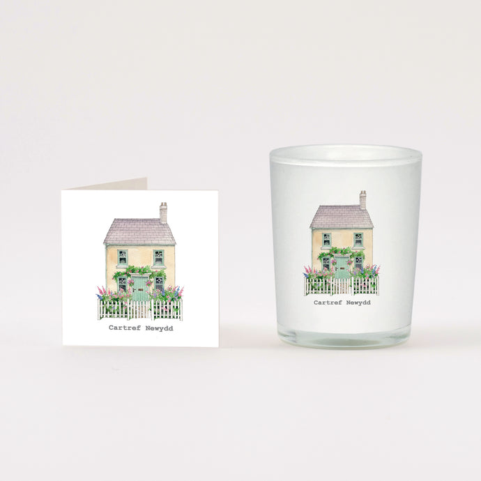 Boxed Welsh Cartref Newydd New Home Candle and Card Crumble & Core