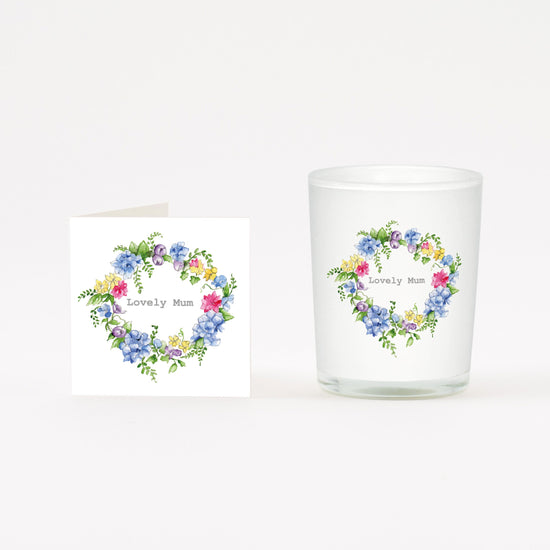 Hydragea Mum Wreath Boxed Candle and Card Candles Crumble and Core White 20cl 