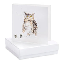 Carica l&#39;immagine nel visualizzatore di Gallery, Boxed Owl Earring Card Earrings Crumble and Core White  

